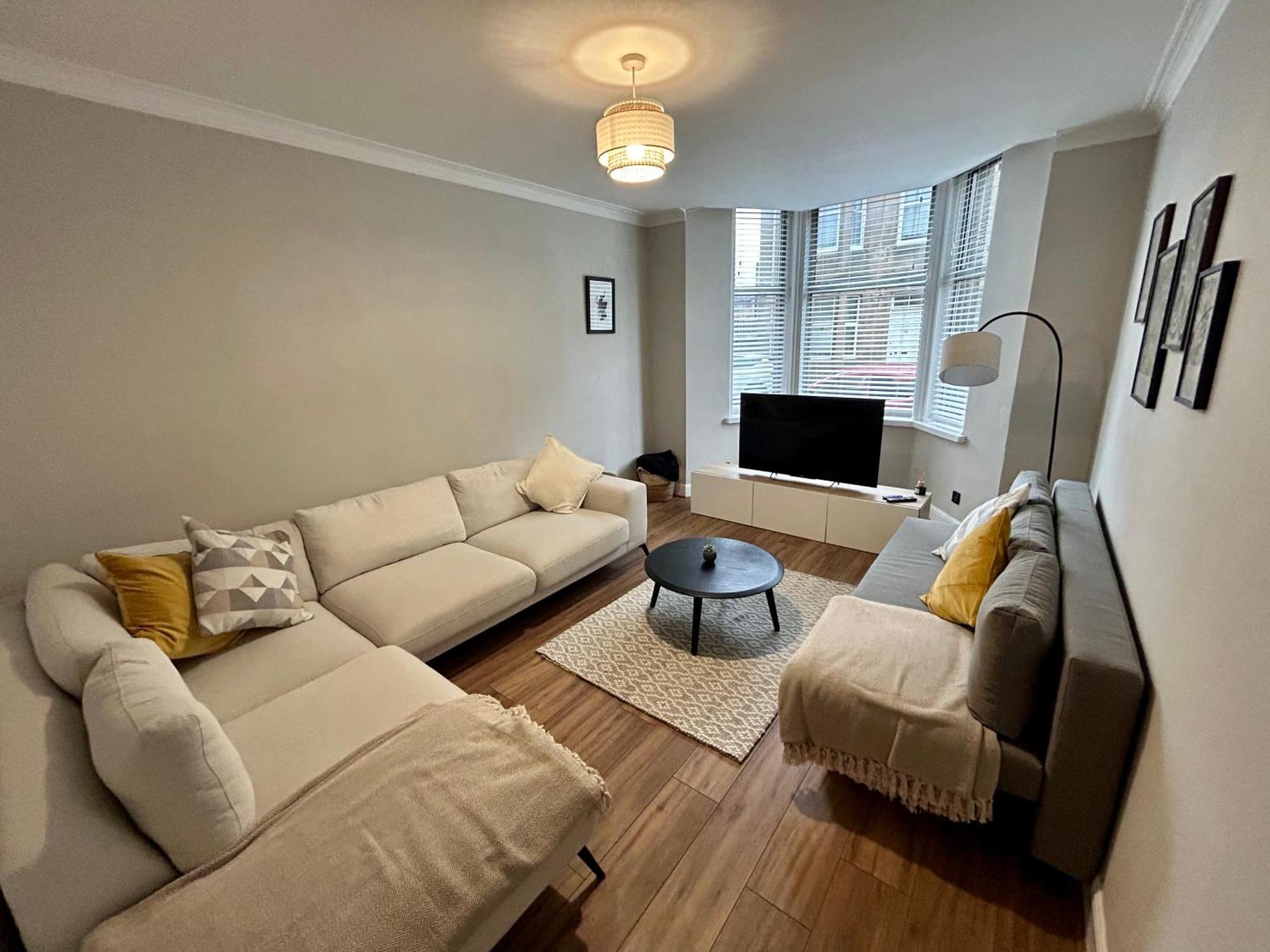 West Dunbartonshire Flat Apartment Дъмбартън Екстериор снимка