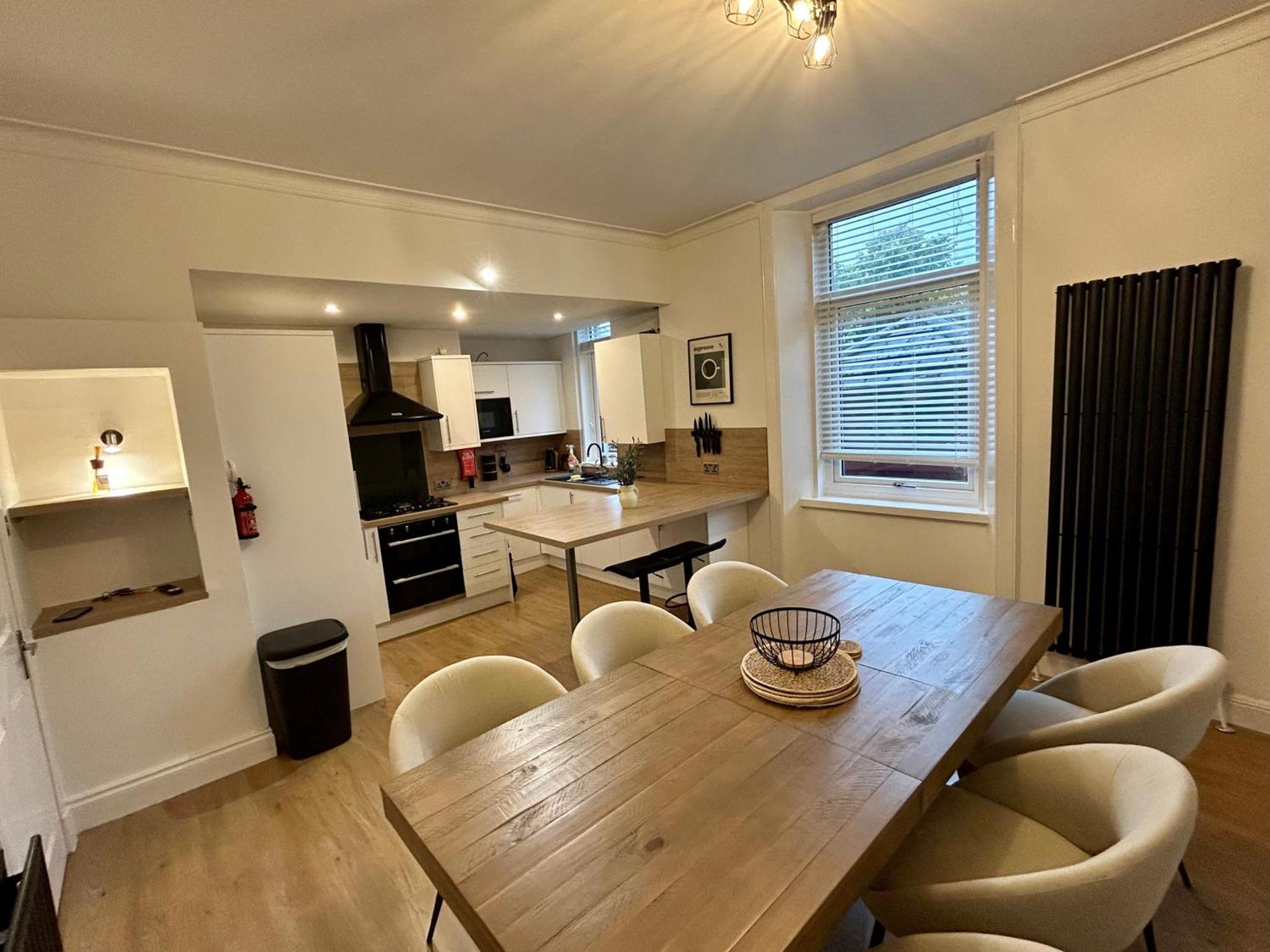 West Dunbartonshire Flat Apartment Дъмбартън Екстериор снимка